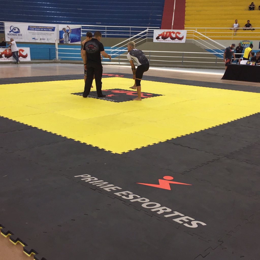 fabianomarinhob's tweet photo. Troféu Brasil ADCC 2015, apoio Prime Esportes, o Tatame Oficial do ADCC. #ADCC #PrimeEsportes #Subimission https://t.co/aGpXKDmGzS