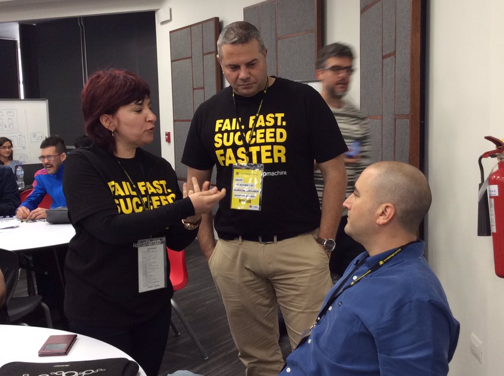 OpinnoPeru's tweet photo. @luiscuevaz @Iranzutwit #instantdoctor #peoplefeedback #ecografoportatil #chapatuseguridad #4-gamers #lsmlima https://t.co/FkkOk6pBS5