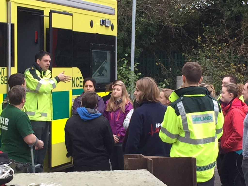 SCAS_HART's tweet photo. Helping out over @Hants_fire HQ with #epicc15 - giving the #future of our #NHS the chance to come together &amp; train https://t.co/knFabRoUNQ