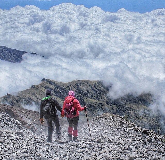 Kapan kamu ngajak aku naik gunung?? 😜😊