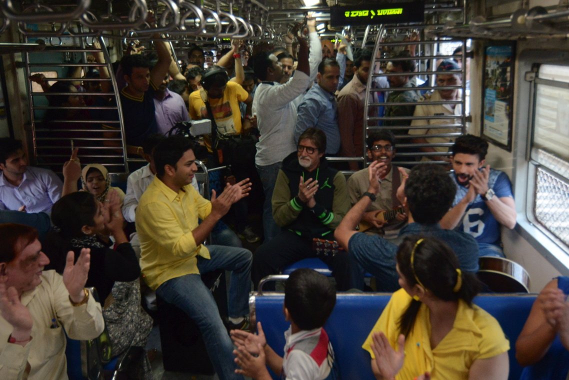 SrBachchan's tweet photo. T 2059 -Local from VT to Bhandup to support Saurabh, who sings in locals for charity to cancer .. sang with him .. https://t.co/K3WiabhYU7