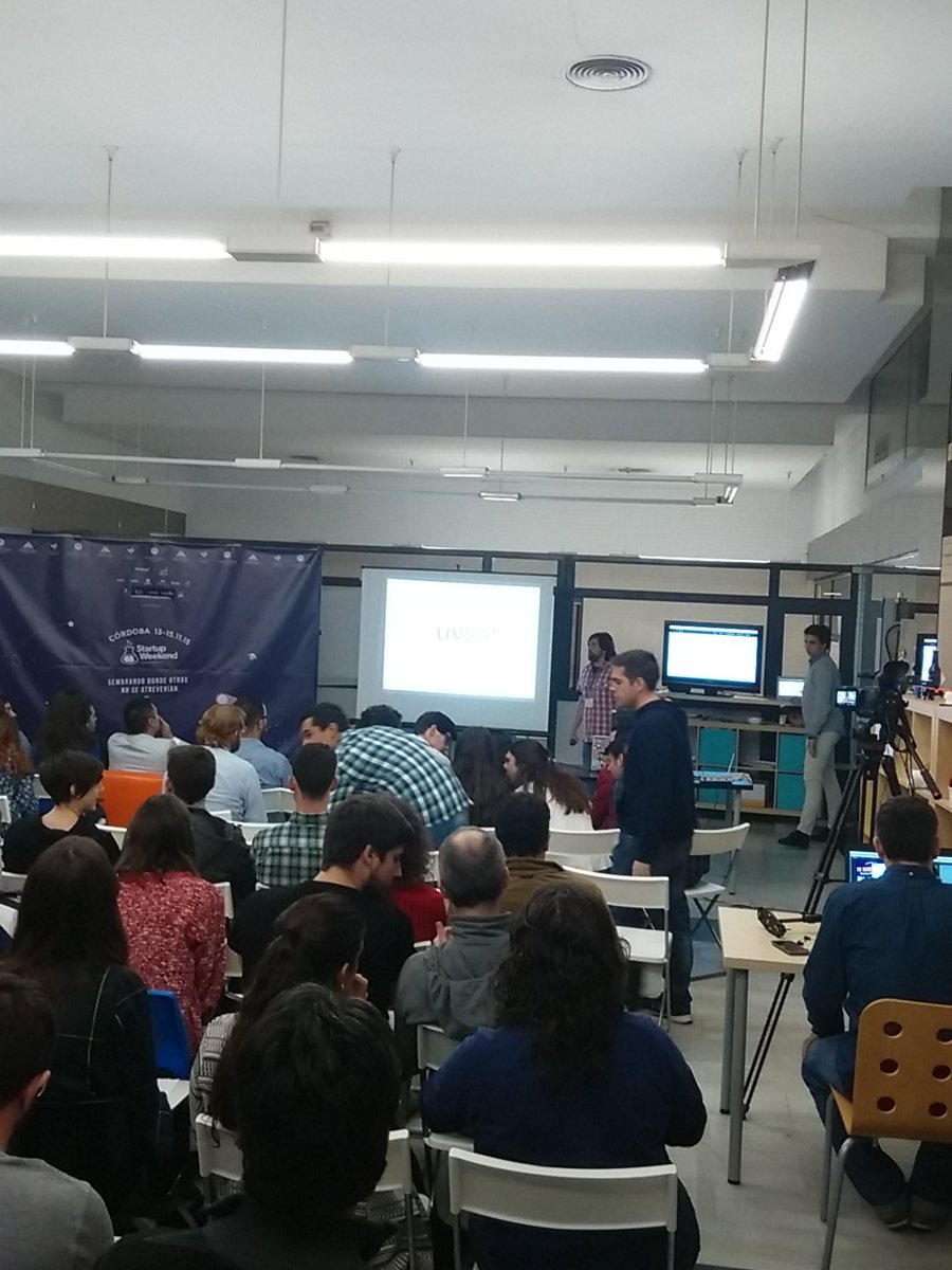 uv_safe's tweet photo. "@matrakus: Llegó la hora del pitch de @uv_safe  ánimo chicos!! #swodb https://t.co/TQhpfnDQlb" Hecho!! Gracias 😋😋