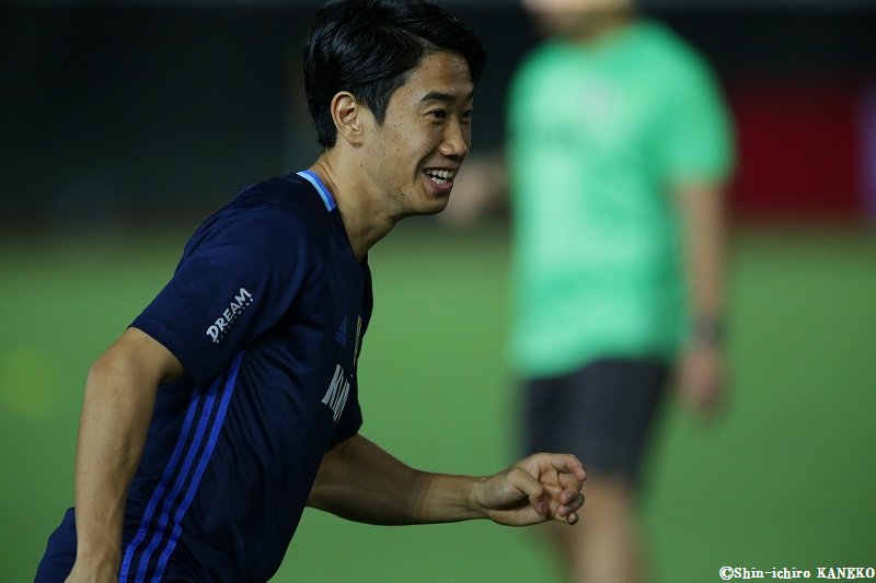 SoccerKingJP's tweet photo. 🇯🇵代表情報🇯🇵
理想の崩しを追い求める香川…カンボジア戦でエースナンバー10の証明へ
https://t.co/zJJPlDYovJ
現地で取材する元川悦子さんによる日本代表（@jfa_samuraiblue）コラムです。 https://t.co/Onmol1gBBA