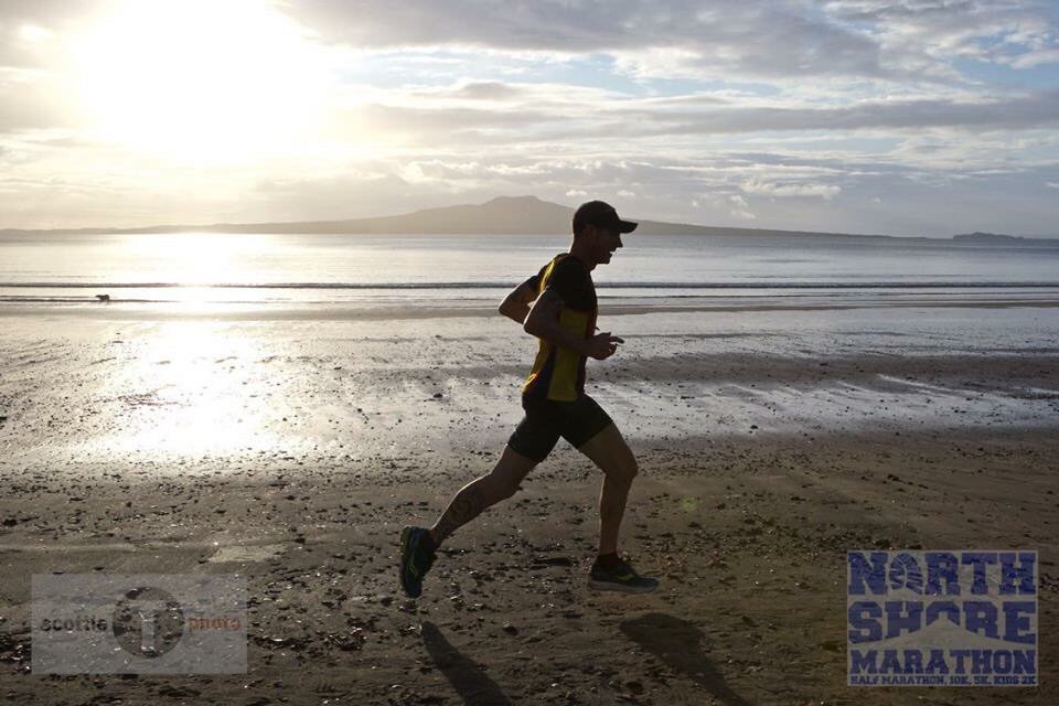 redlinekiwinz's tweet photo. NORTH SHORE MARATHON,HALF MARATJON,10K,5K and RUN KIDS,11/09/16 #Auckland #NZ #Run #runnz https://t.co/DCL6O4ogkw https://t.co/4vARvLwb2B