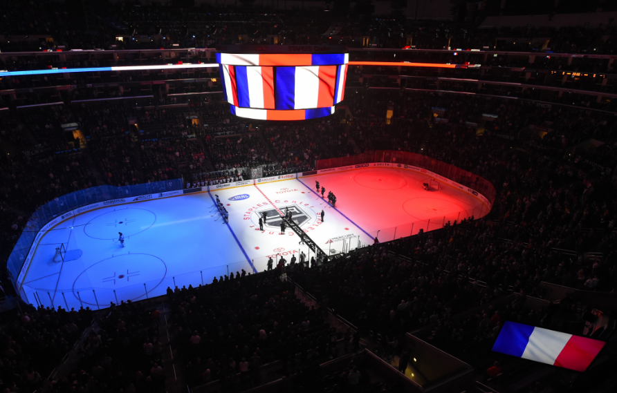LAKingsPR's tweet photo. ICYMI - last night, #EDMvsLAK https://t.co/Vpw2CV6Uqq