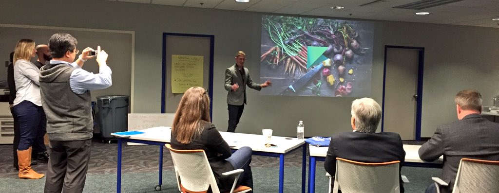 Foster Foods working to reduce food waste through an ecommerce solution 🍏🌽🍇🍑🍗🍤🍔🌮