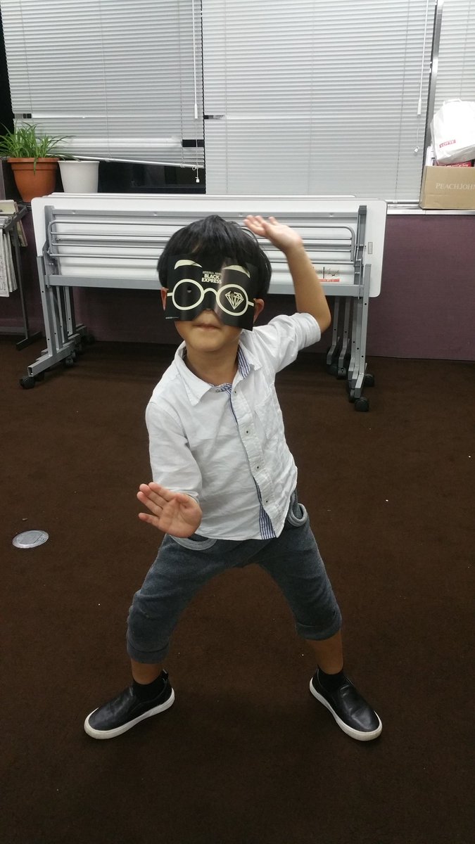 yukiyuki_h's tweet photo. 無駄に似合う…
#こうたろう
#ブラックにわか
#BLACKEXPRESS
#blackexpress https://t.co/UNVvTCa3fz