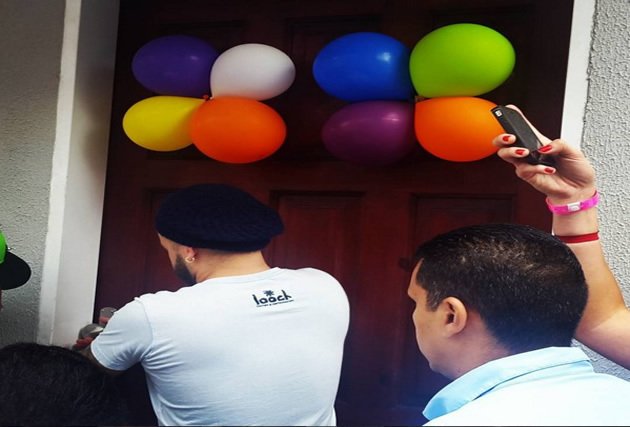TuPreferidaFM's tweet photo. Nacho reconstruyó la casa de una familia en Petare (+Fotos) https://t.co/w4XqW2bxvg https://t.co/6XsijU8mKj