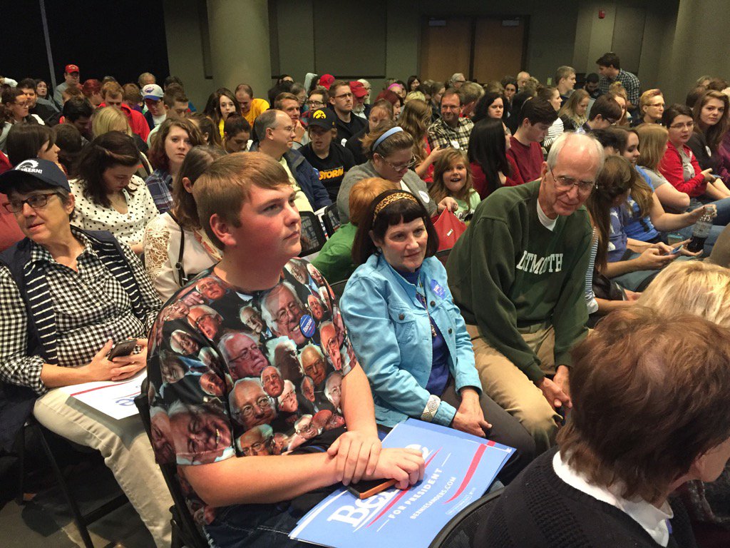 Nearing a full house at <a href="/BernieSanders/">Bernie Sanders</a> Town Hall in Indianola, Iowa