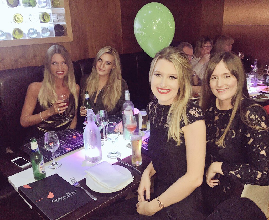 Amy Towne tweet media