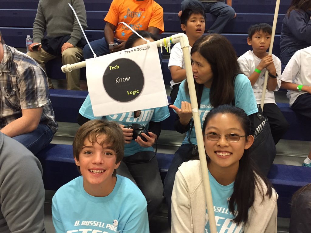 techknowlogic1's tweet image. At the @FLL Orange competition! @ParksJrHigh @FullertonSD