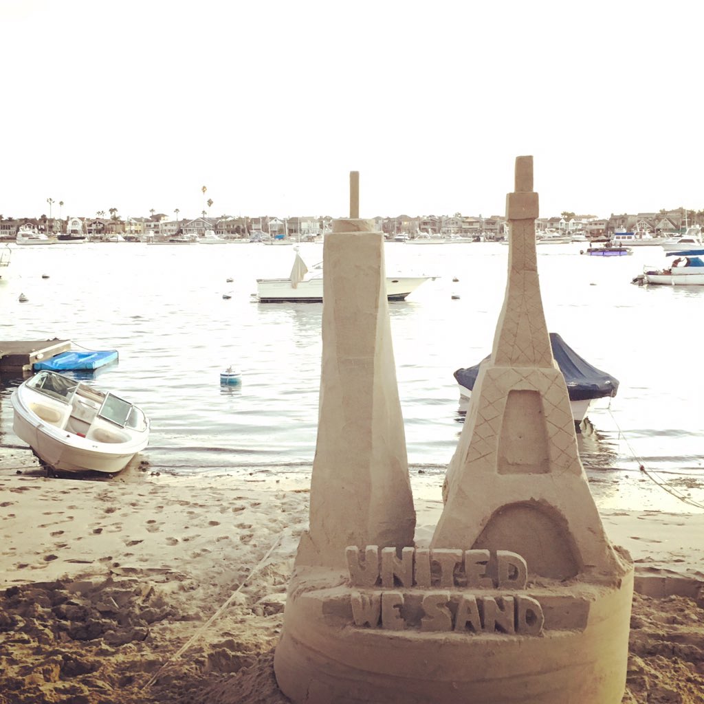 "UNITED WE StAND" #balboaisland #france #paris #usa #us #newportbeach #ca #california <a href="/steveroose/">Steve Roose</a> @ocluxre