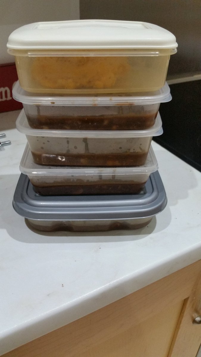 ThatPovey's tweet photo. So the slow cooker had provided a full stock for the #SingleDraw in my freezer https://t.co/9cNCRdCsls