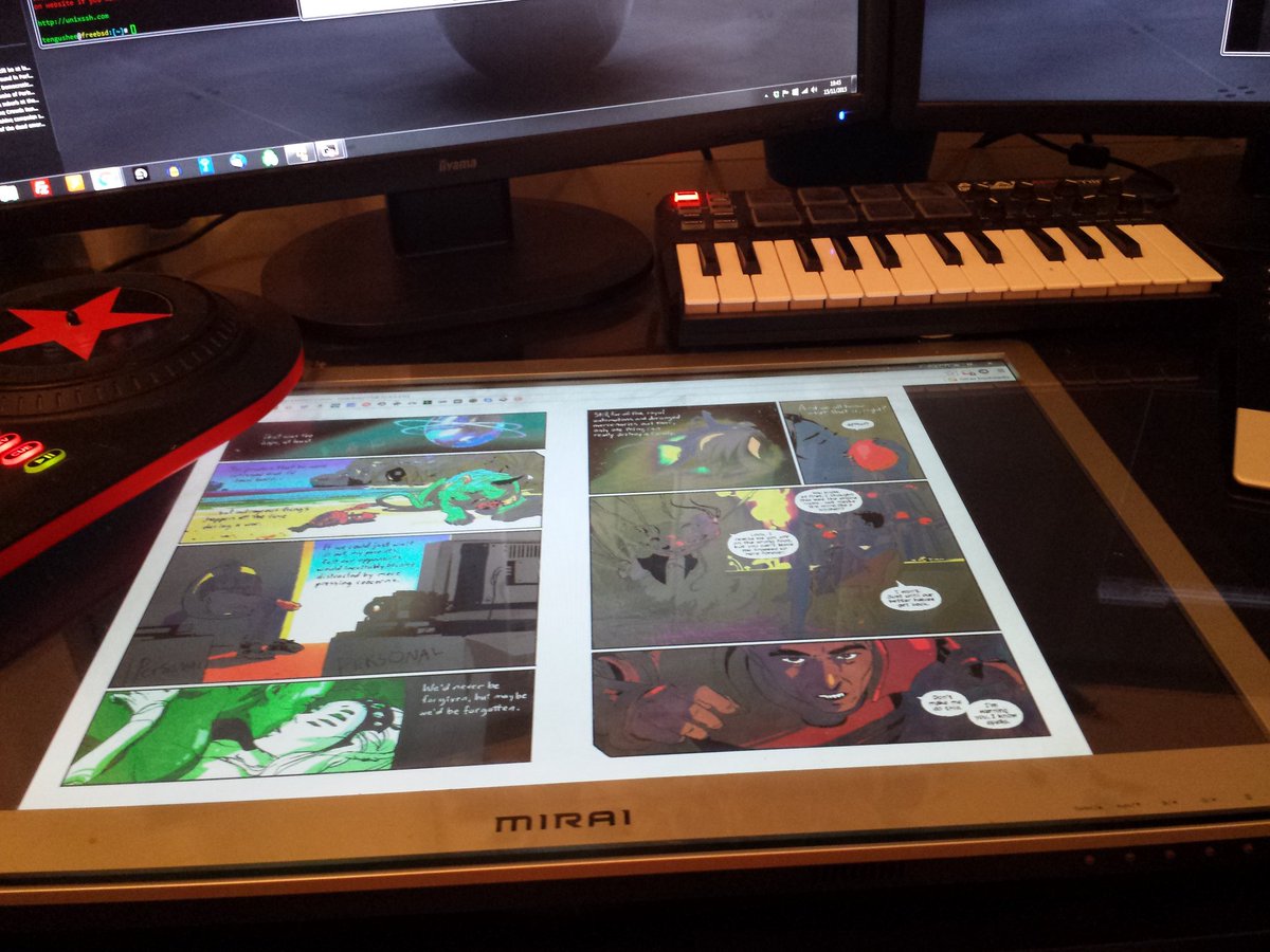 Tengushee's tweet image. So now I have this :D #boredom #makesmedothings #deskmonitor