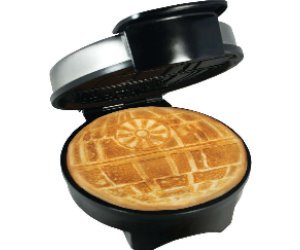 ThatReallyExist's tweet photo. Star Wars Waffle Maker
🔗 https://t.co/iaKSJPtNEr
#ThatReallyExists #waffle #waffleMaker #waffles #starwars #kitchen https://t.co/yP4vI6E019