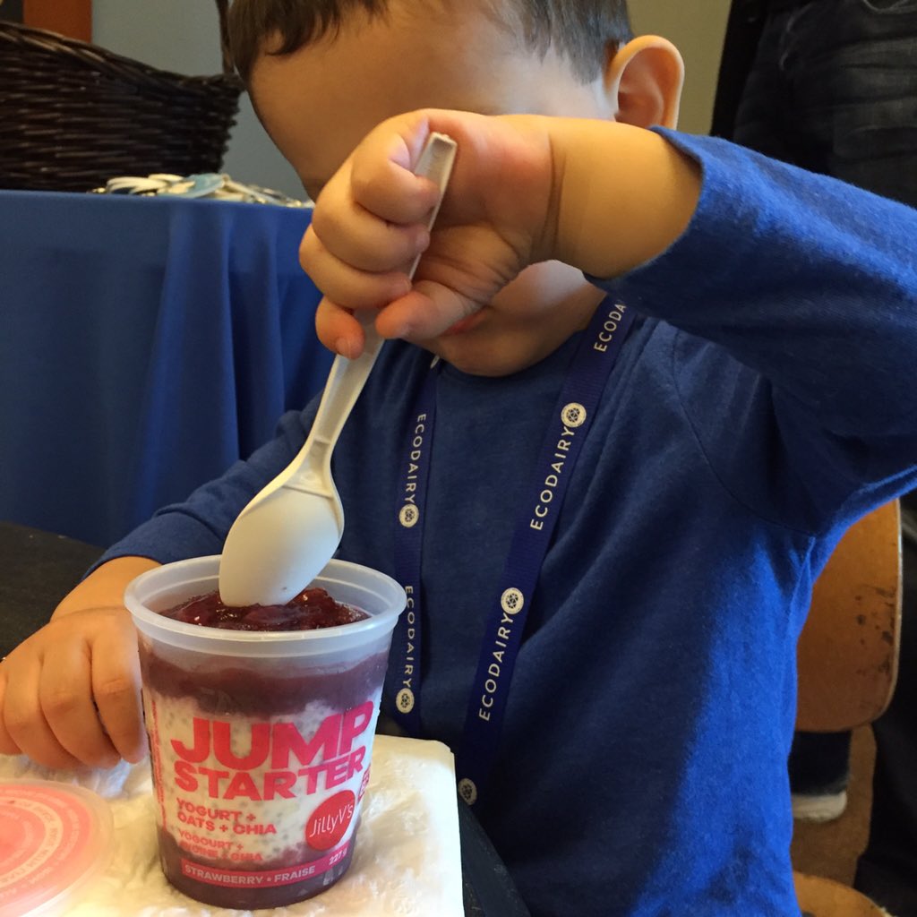 MaryinVancity's tweet image. It's a hit! @BabyinVancity loves his @jillyvs Jump Starter made with @AvalonDairy yogurt #AvalonTraceable