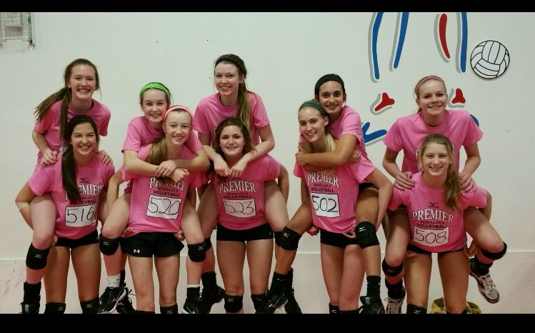 emmaschafer_'s tweet image. excited for this season, love this team already! #15Gold 🏐❤️