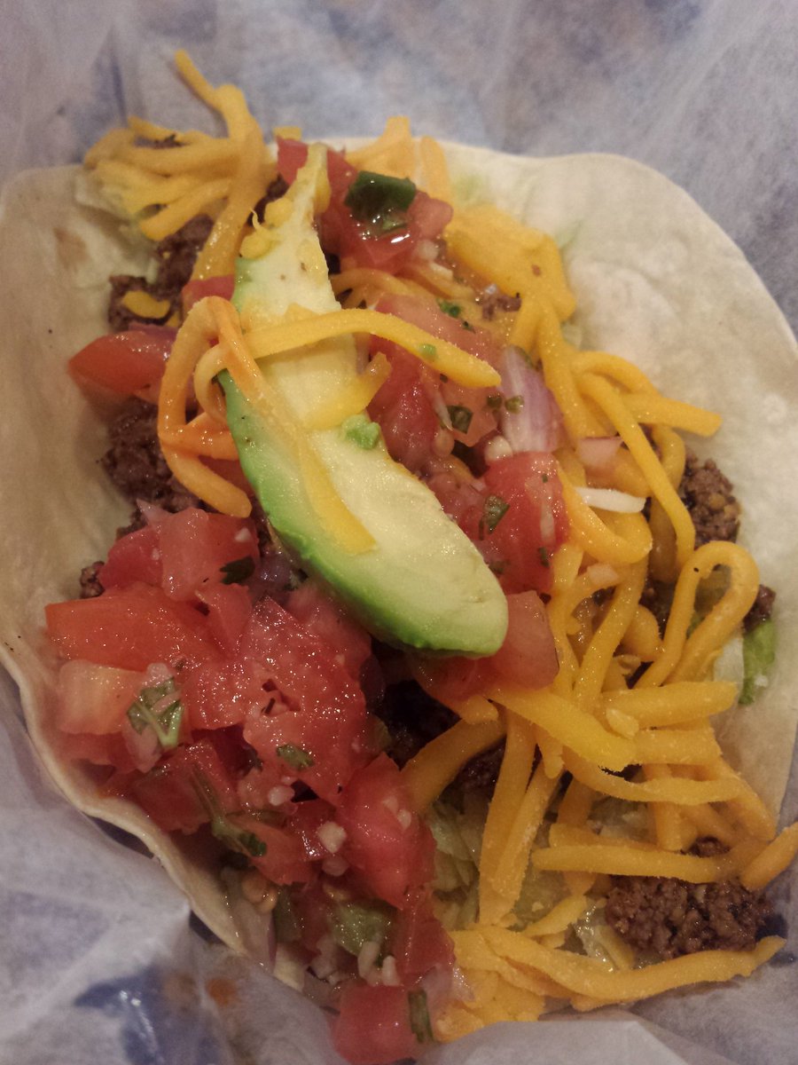 ReiReiRuns's tweet photo. @BCCafeFL We came to chow down last night!!! #TACOSQUAD #bctacos #bccafe @YelpBPB #TacosandBeer https://t.co/v2P8YEZhRs