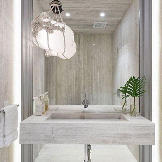 LavenderHomes's tweet photo. This bathroom is perfect on so many levels! #interiordesign #interiors #interior #interieu… https://t.co/qQDqC4A5Af https://t.co/PjREWRtz9T