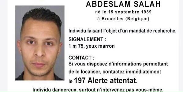 Internationaal opsporingsbevel van verdachte aanslag #Parijs Tips: ☎️ 112 ☎️ anoniem 0800 7000 #ParisAttack ^mh