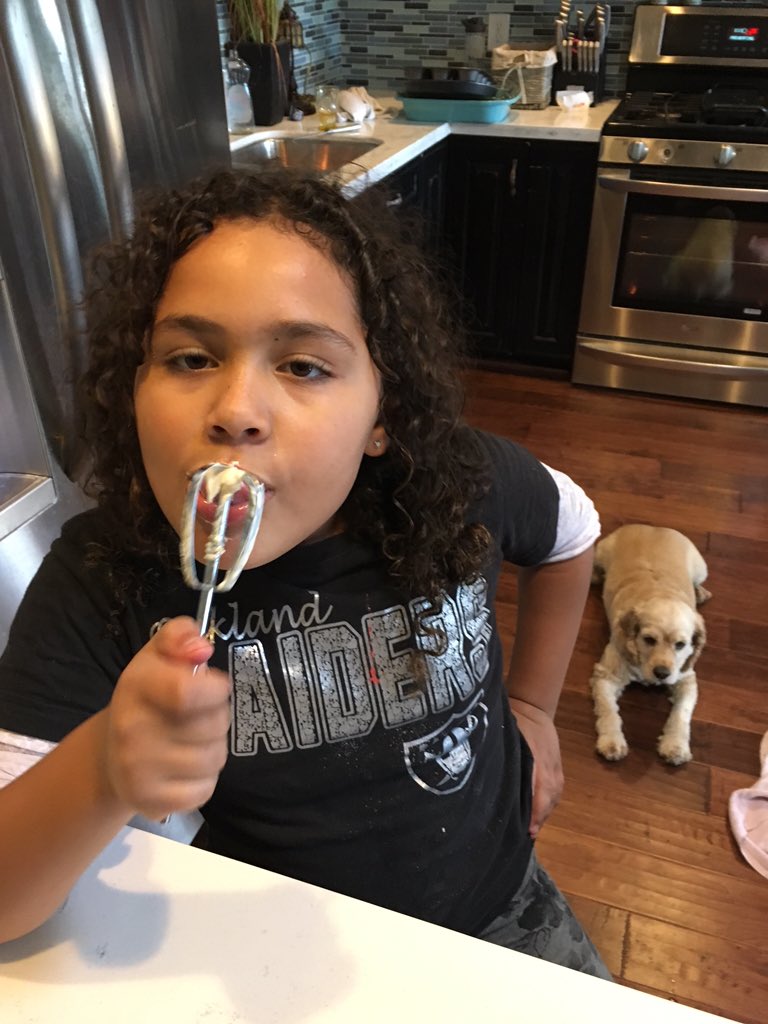 JasonAmadori's tweet photo. The best part of any baking #lickingthespoon https://t.co/TIk7IHaxDH