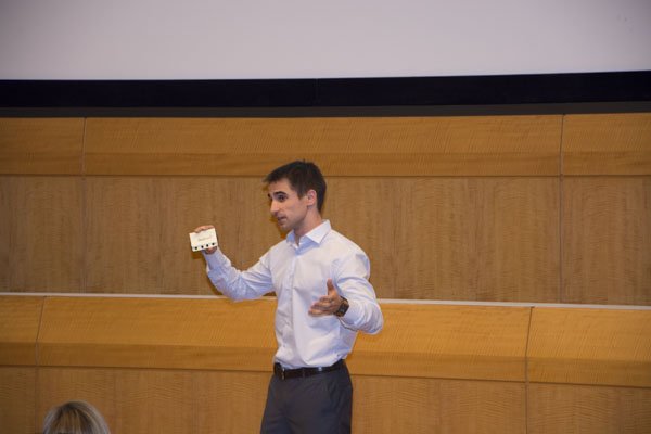 NYUEntrepreneur's tweet photo. Team 13: combINR > facilitates timestamped, secure &amp; immediate access to INR testing &amp; results. #NYUHIM2015 #AFib https://t.co/bLH3VviScv