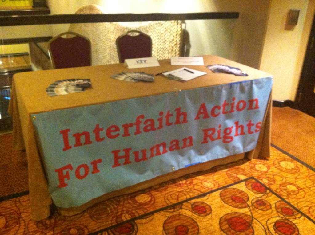 AIUSA_DC's tweet photo. #ActionAlley: Kudos to our Allies!! 

@RedCross 

https://t.co/UQeBkzGNKL

#BmoreM2M #AmnestyM2M https://t.co/feebotgaUl
