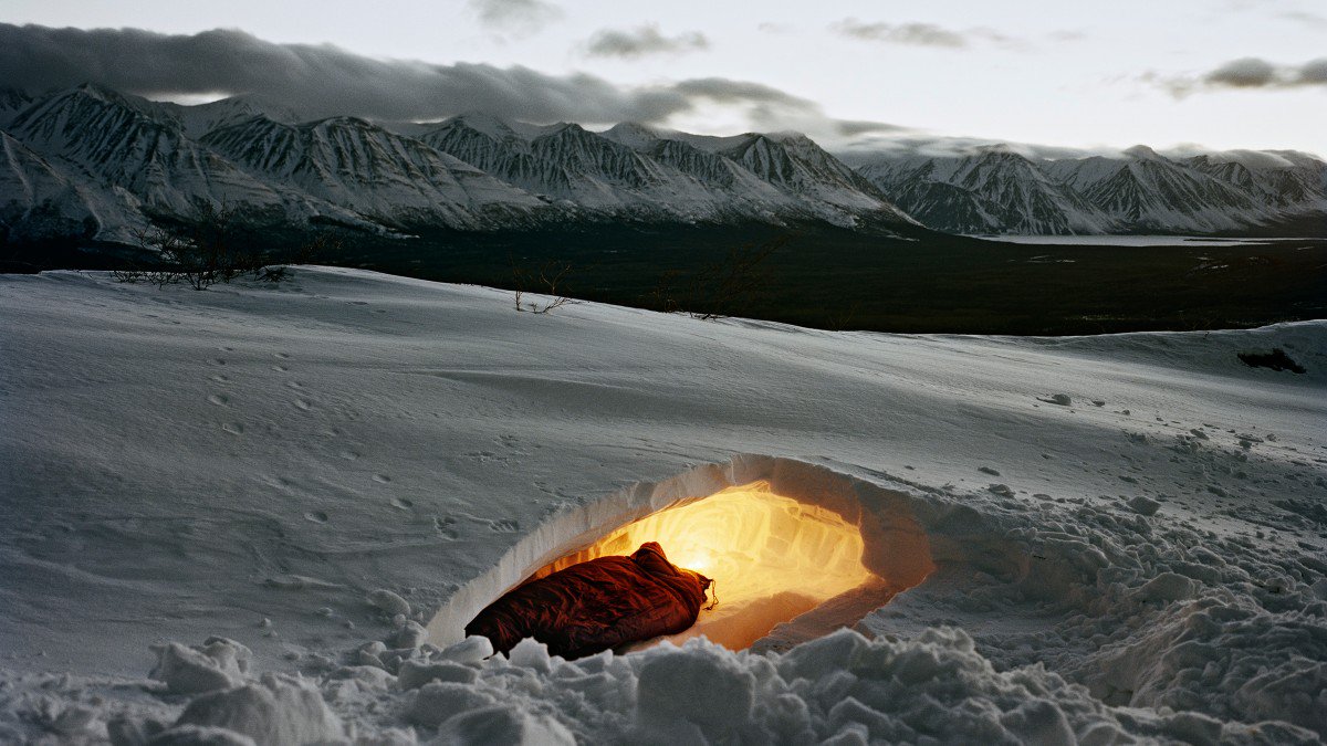 outsidemagazine's tweet image. A photographer who knows how to survive in the harshest conditions: bit.ly/1cvARbm