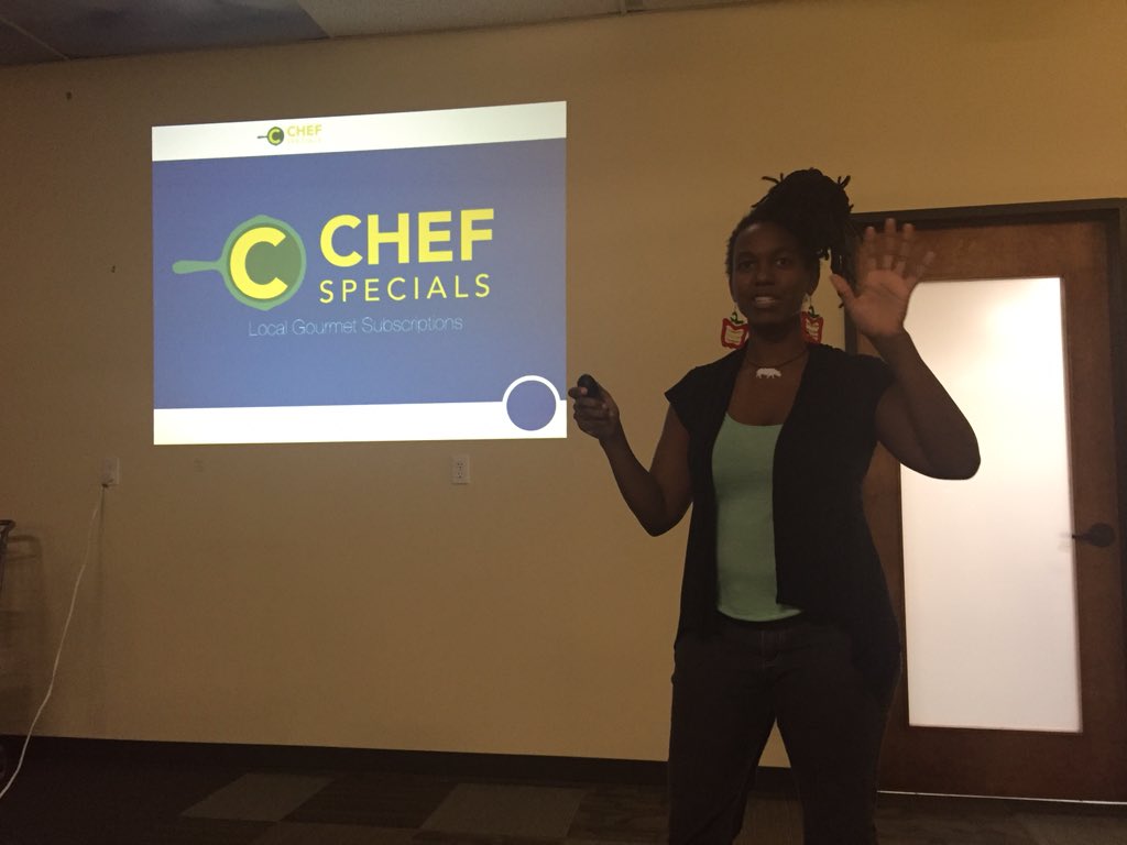 Asking "what if you could try the food on Iron Chef?" <a href="/ATXSW/">Startup Weekend ATX</a> #swfoodtech #GSB2015