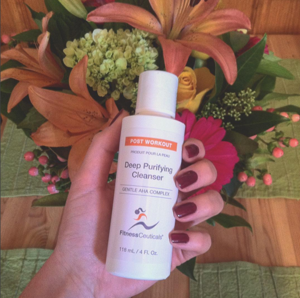 FitnessCeutical's tweet photo. When you want a fresh face to match your fresh #flowers :) 

#skincare https://t.co/C5p6gpI1U1