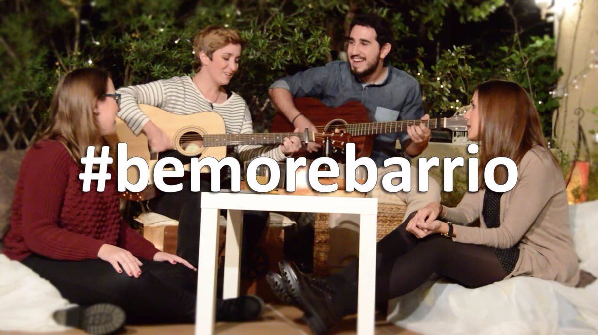 Dandelion_es's tweet photo. ¡Nuestro nuevo video para el concurso de @pullandbear ! https://t.co/sNpZGtvpe3 … #bemorebarrio https://t.co/eMeDnP7wML