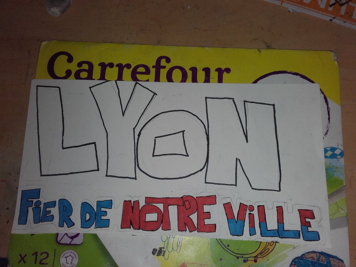 AimaroValentin's tweet photo. @SL_OFFICIEL https://t.co/vAnm91iJey