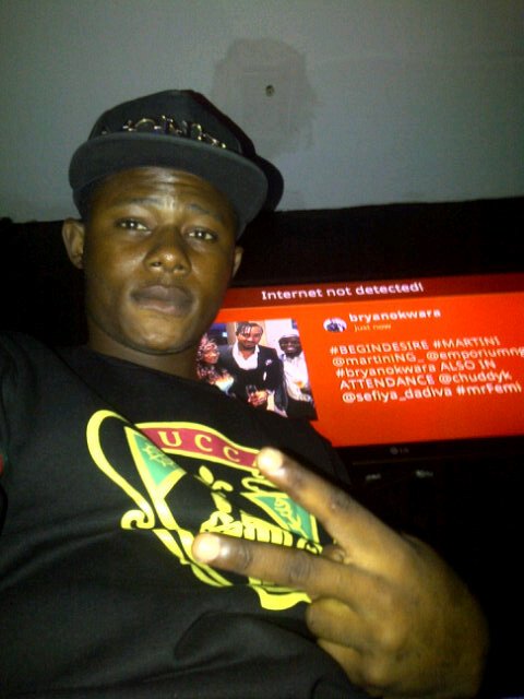 DorokayKay's tweet photo. @Bheerhugzcafe still feeling d groove @Bheerhugzcafe #torphedohband @dorokaykay https://t.co/o5YxcdgNE8