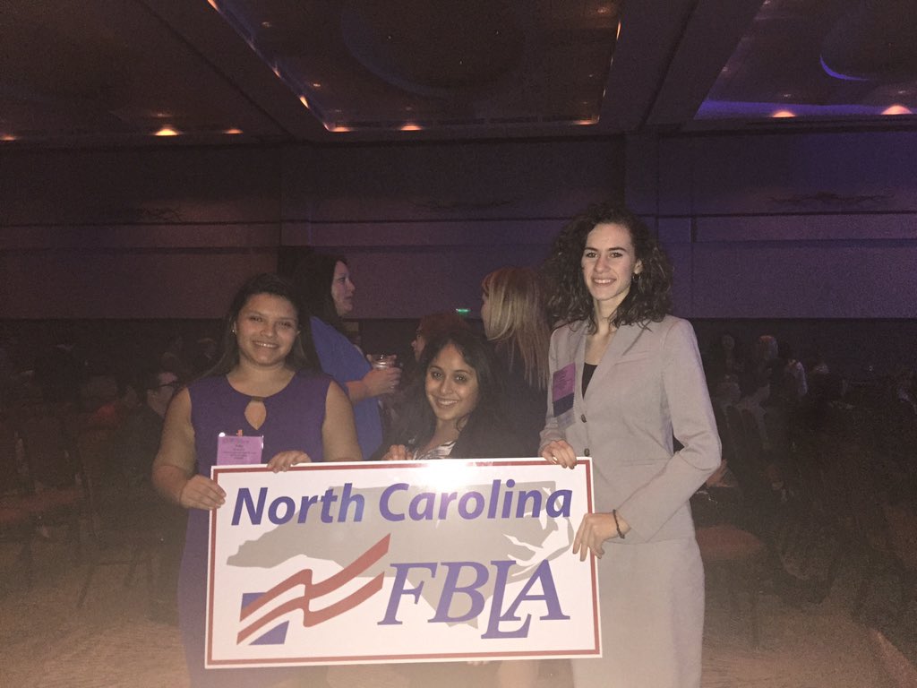 KatyGuevara_'s tweet photo. Because I'm missing Charleston already π #NFLC15SC https://t.co/EKII5FoJdx
