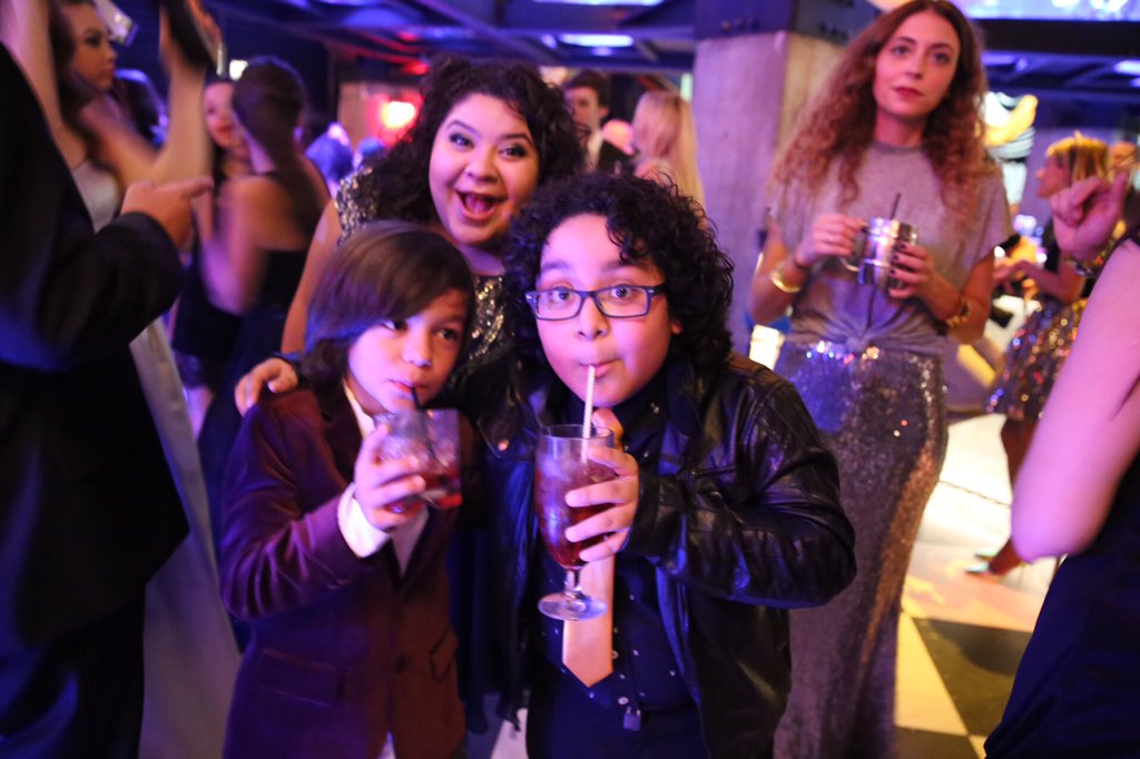 MalachiDBarton's tweet photo. 1 more from last night I 💙that @Raini_Rodriguez photobombed  me &amp; @TheNathanArenas #SITM #BUNKD #goldandsilverball https://t.co/B24vaTtkwt