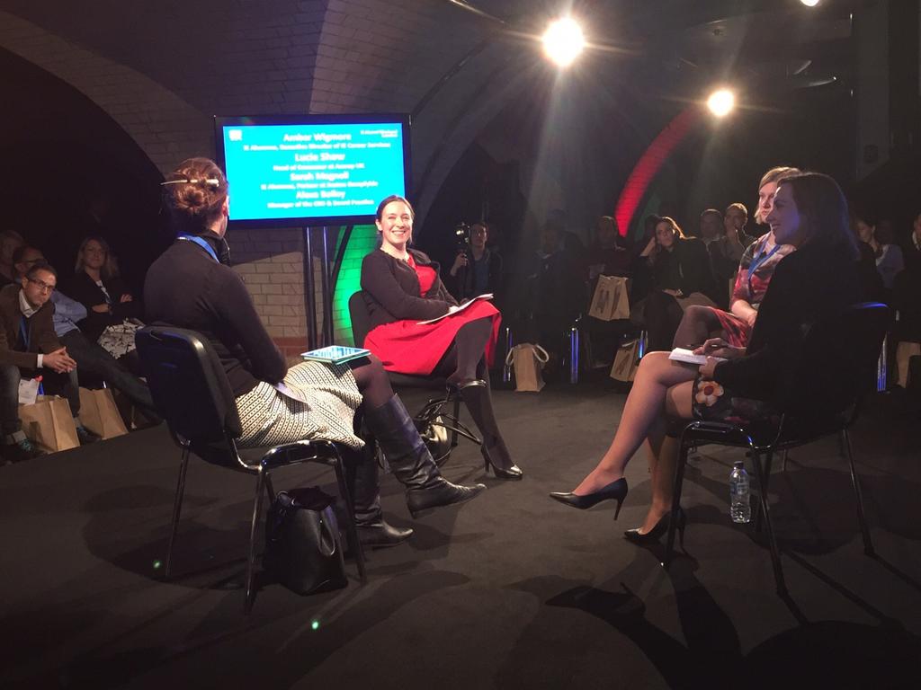 wigmorealvarez's tweet photo. Career vibes from exec search pros, moderator @IEAlumni #IEWeekendUK @BaileyAlexa @LucieShaw @SarahMagnell @TheAESC https://t.co/qTvgLxW82h