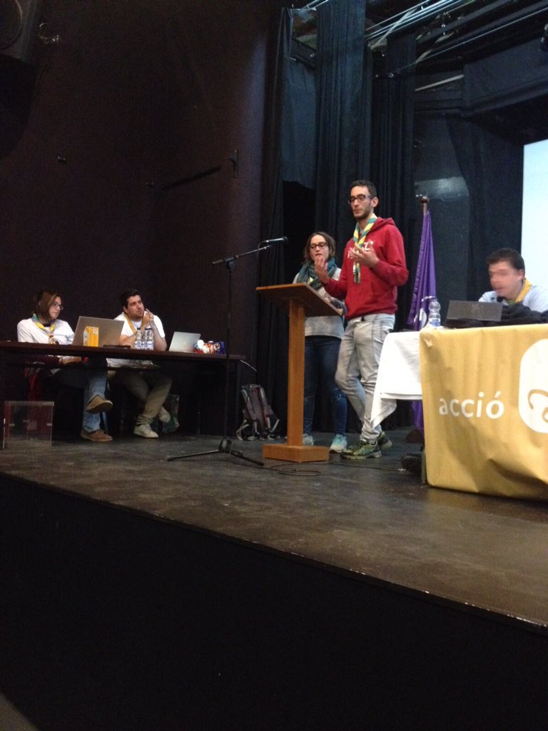 Exposant els objectius a treballar a l'AGO 2015-16!!