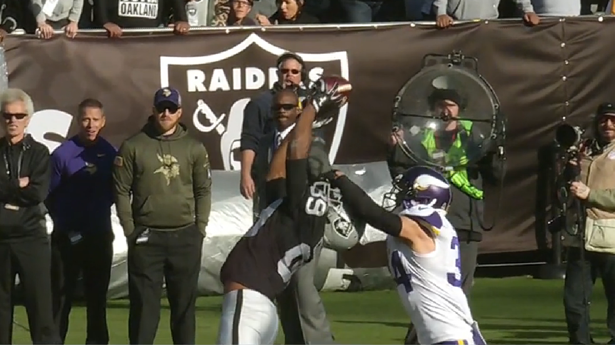 nflnetwork's tweet photo. Jump man. Jump man. Jump man.

That boy up to something. ⬇ https://t.co/Gs5nGl7Wu0