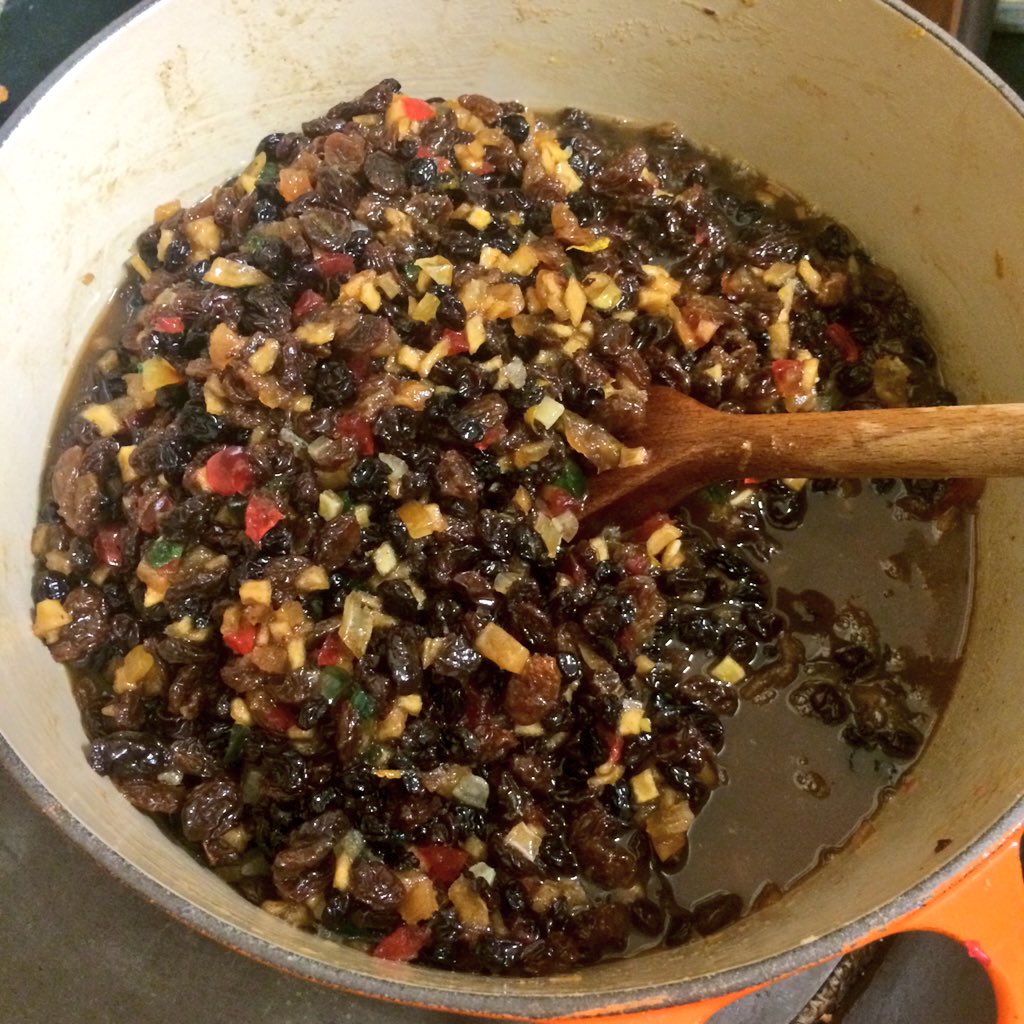 LoveHomeEc's tweet photo. Mincemeat made. Rich buttery, deliciousness, fruit from @CountryChoice_  &amp; @OCallaghansRest #NoCaloriesAroundHere! https://t.co/l7h5d3uSfy