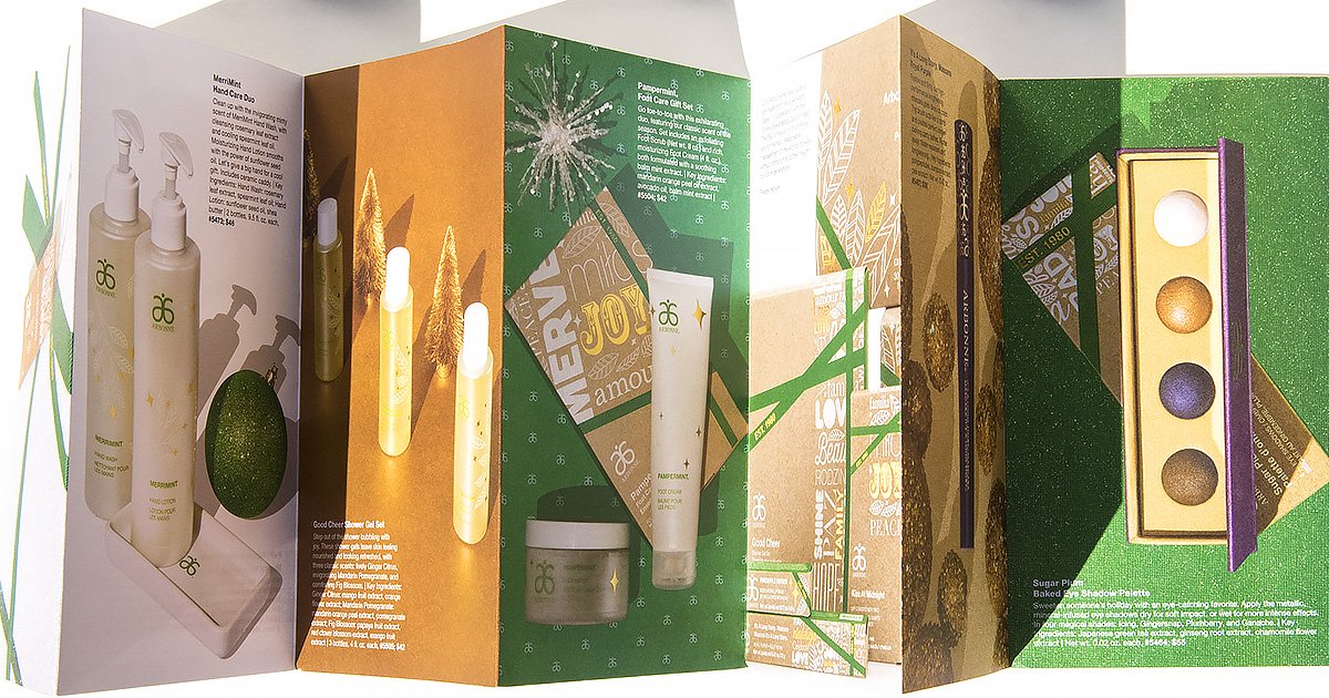 arbonne's tweet photo. Holiday gift sets great for anyone on your shopping list: https://t.co/k8ArX709kv #Arbonne #Holiday https://t.co/eLqElczIAJ