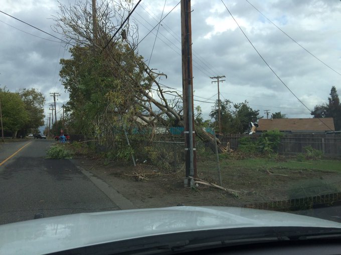 WeatherFanatics Possible Tornado Spotted in Denair, California; Homes