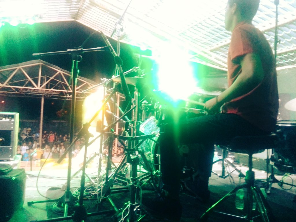 <a href="/losantonimo/">Antónimo</a>: “Pasó en #Francia, pero hay muchos atropellos también en otros países" #NoALaGuerra #FestivalOtroBeta