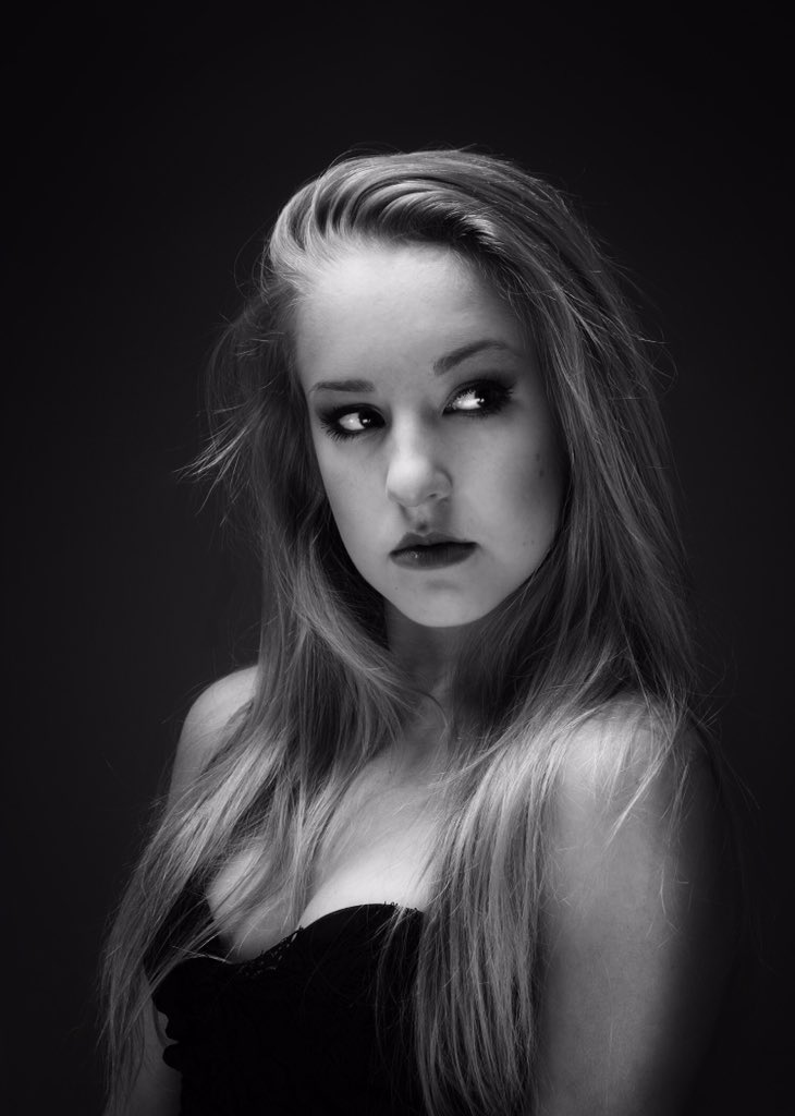 ImogenKate's tweet photo. Another successful photo shoot at North Corner Studio with @missteenNcl @missgalaxyuk https://t.co/2R256ZgUBk