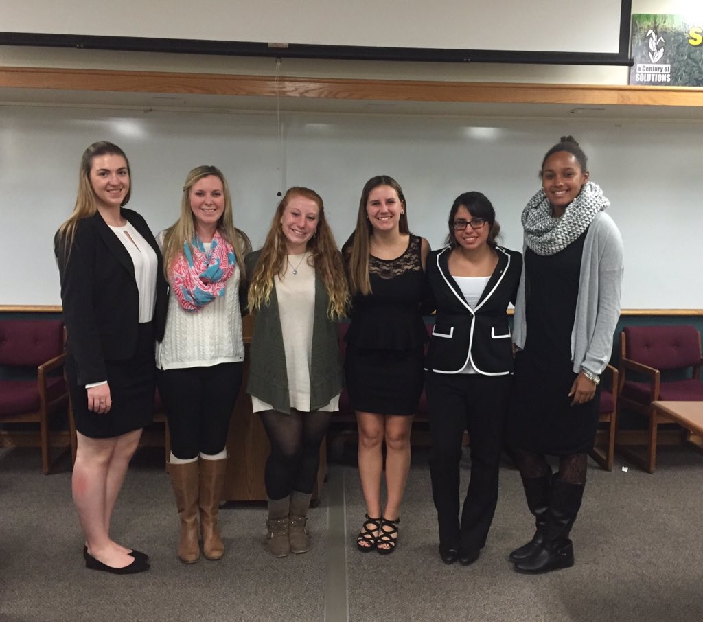 SigmaAlpha_PSU's tweet photo. Congrats to the new 2016 executive board!! 🐮💚💛 https://t.co/9bj7VBjNRH