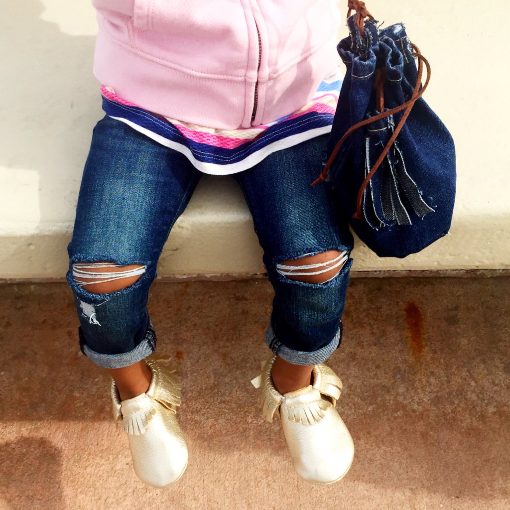 belize_beauty's tweet photo. @DimpsDenim #DimpsDenim #DisneyWorld #MagicKindom #AlwaysWorking #StylishBabe #ModelBabe #BrandReppin #custom https://t.co/V30TC91JiY