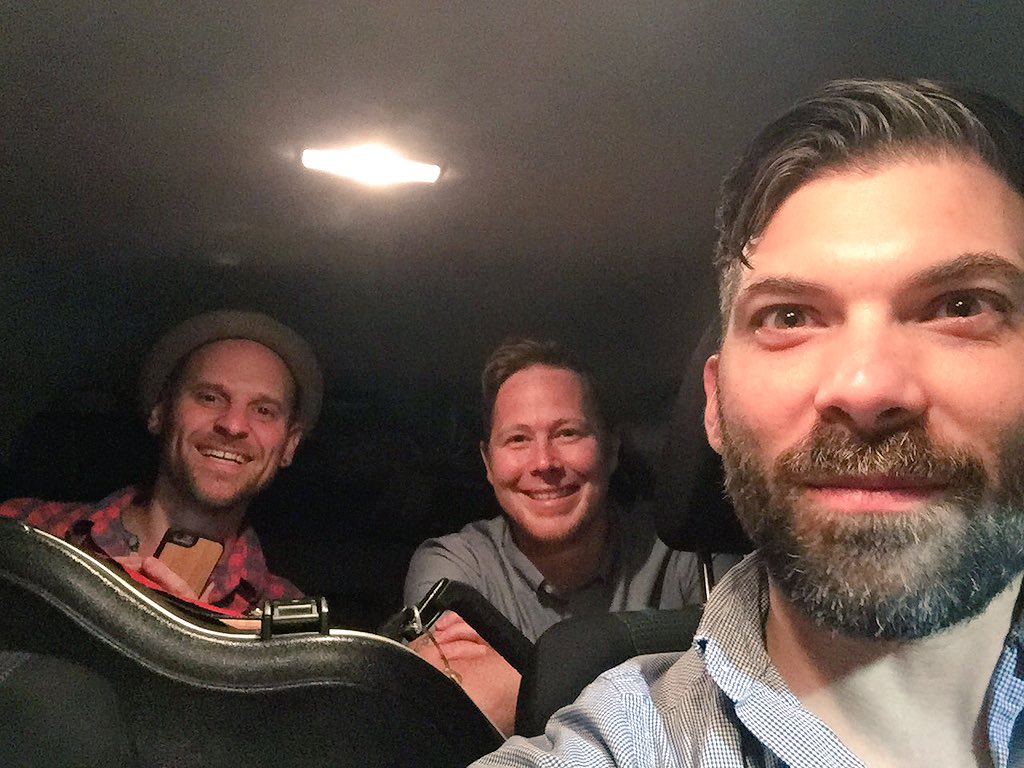 dgentiles's tweet photo. Somebody forgot their keys:) @kylesapaugh @aricharding @the_ocn #FosterTheStory @LanceCrowell @randydoleman https://t.co/wyIT0oqSVN