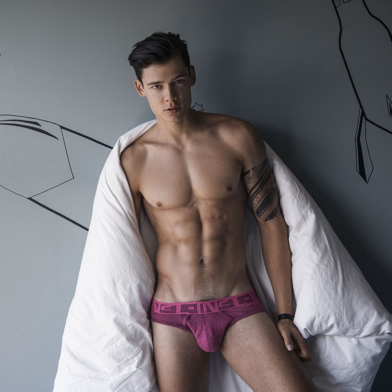 Homotography on Twitter: "Mario Adrion by Rick Day - FULL ST