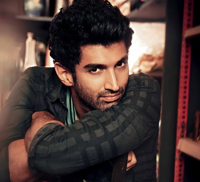 HAPPY BIRTHDAY ADITYA ROY KAPOOR!!!! 