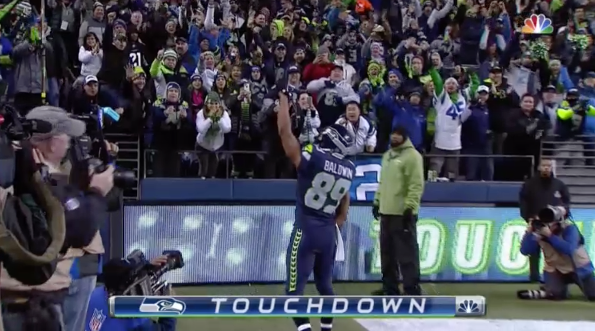 NFLonCBS tweet picture