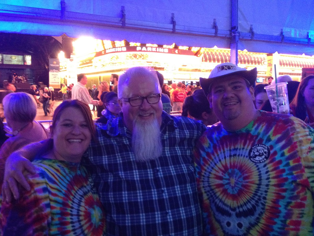 halfbakedhippie's tweet photo. Memories from #wfc2014 and @DrBBQ Good times!!! https://t.co/8J1hxrJ0Ns